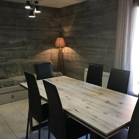 Renove 7 Pers, 2 Chambres, Parking, Animaux Admis - Fr-1-504-68 *