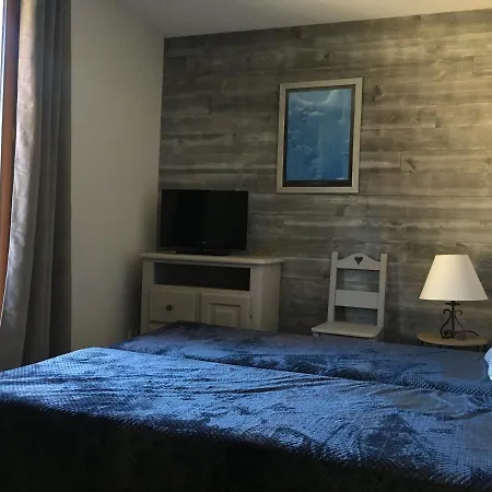 シャレー Renove 7 Pers, 2 Chambres, Parking, Animaux Admis - Fr-1-504-68 *